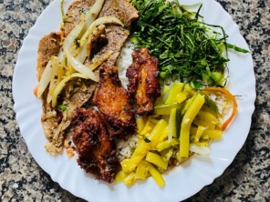Foto de Restaurante e Marmitaria Piu Piu em Pederneiras, SP por Solutudo