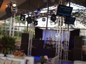 Foto de Nomad Eventos e Formaturas em Santa Cruz do Rio Pardo, SP por Solutudo