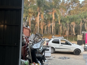 Foto de CH SUCATAS em Campinas, SP por Solutudo