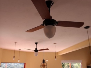 Foto de Milcsol Soluções Elétricas em Ninho Verde II Eco Residence, SP por Solutudo