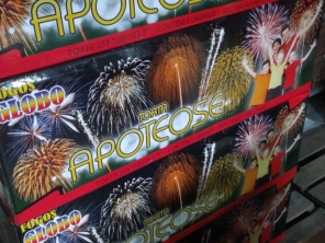 Foto de Banha Pipas E Fogos em São Bernardo do Campo, SP por Solutudo