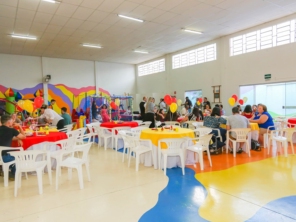 Foto de CASA DAS FESTAS EVENTOS em Cascavel, PR por Solutudo