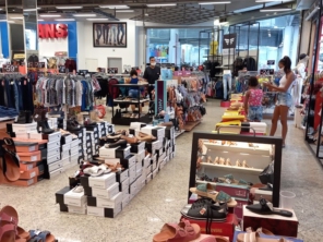 Foto de lojas Objetiva em Belford Roxo, RJ por Solutudo