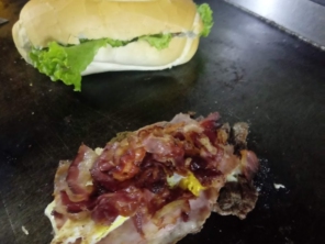 Foto de Lanches Lanchão em Itápolis, SP por Solutudo