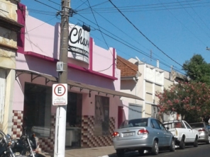 Foto de Clínica Sol & Lua Tattoo em Pederneiras, SP por Solutudo