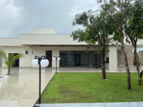 Foto de LAÍS GRUBERT Arquitetura, Design e Execução em Barra do Garças, MT por Solutudo