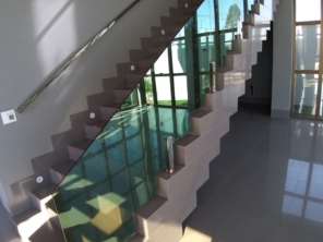 Foto de Design Vidros em Divinópolis, MG por Solutudo
