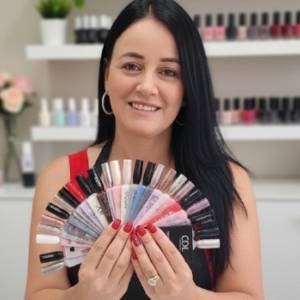 Vânia Oliveira em Botucatu, SP por Solutudo Vânia Oliveira em Botucatu, SP por Solutudo