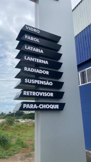 ACM Vale - Comunicação Visual e Estruturas Metálicas 