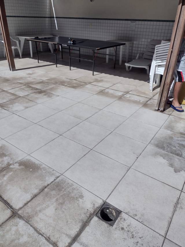 Piso Brilhante & Serviços