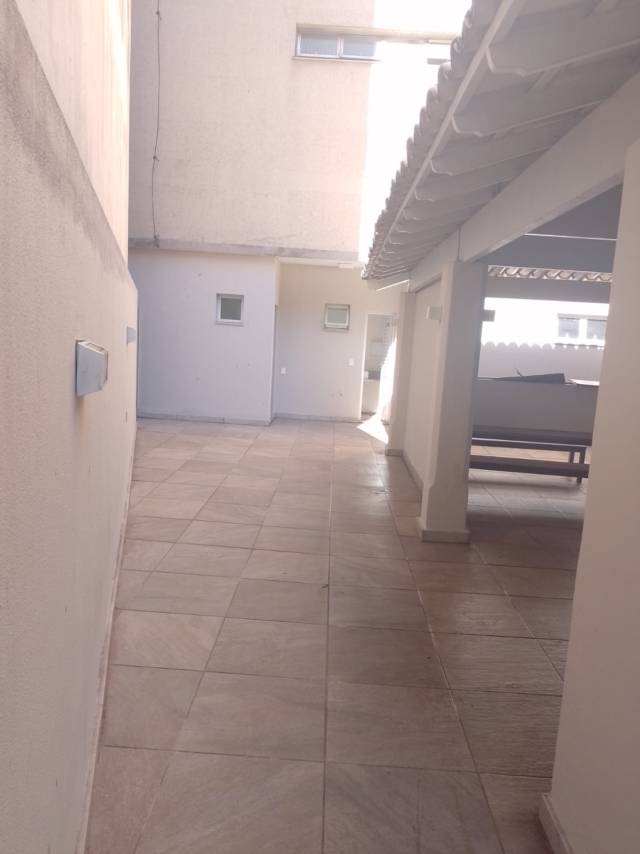 Piso Brilhante & Serviços