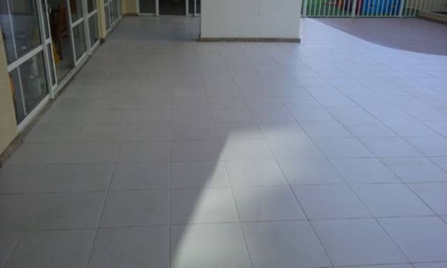 Piso Brilhante & Serviços