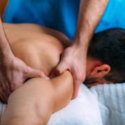 Massoterapia em Piranguinho: cuidado para corpo e mente