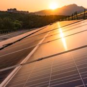 Alta na Conta de Luz e a Oportunidade da Energia Solar em 2025