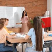 Escola de Idiomas em Avaré: Como O Inglês Abre Portas Para Novas Oportunidades