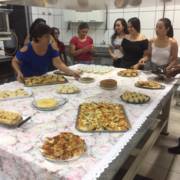 Curso gratuito de culinária do Fundo Social começa dia 19 de agosto. Inscrições continuam abertas