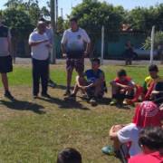 Escolinha de futebol do Toselar está com vagas para crianças de 7 a 17 anos