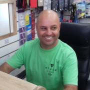 Trabalho e fé: o engraxate que se tornou empreendedor de sucesso!