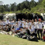 O meio ambiente precisa de você. Veja como se tornar voluntário do Cuesta Limpa