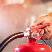 Quando Fazer a Recarga do Extintor de Incêndio em Jundiaí? Entenda os Prazos e Exigências