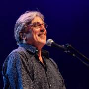 Ivan Lins traz para Marília show com clássicos de seus 50 anos de carreira