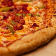 4 restaurantes com entrega grátis pra aproveitar nesse domingo