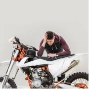Quando devo trocar a bateria de minha moto