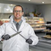Empresário aposta em açougue gourmet e distribuidora de carnes nobres