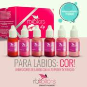 Para os lábios: cor!