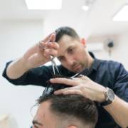Renove Seu Visual com Quem Entende de Corte Masculino