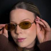 Óculos Emporio Armani: Elegância e Estilo em Cada Detalhe