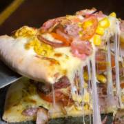 Pizza artesanal que conquista no primeiro pedaço