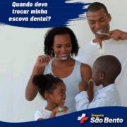 Quando devo trocar minha escova dental?