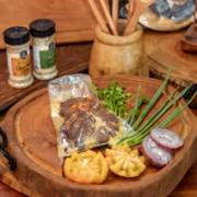 A praticidade em comprar a carne já temperada