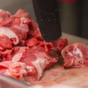 Variedade em carnes frescas e praticidade para facilitar a rotina da sua família