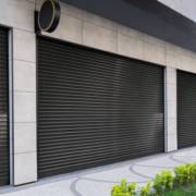 Esquadrias de Alumínio e Vidros - Portões de Alumínio: Segurança e Estilo na Vertical Glass