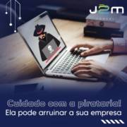 Cuidado com a pirataria!