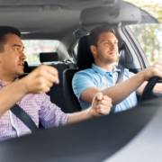 O Caminho para Sua Liberdade Começa na Auto Escola 4 Rodas