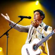 JORGE VERCILLO cantará no Polytheama em agosto