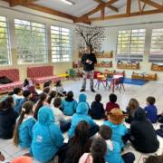 Jundiaí, é a primeira cidade do Brasil a ter colmeias de abelhas sem ferrão em todas escolas municipais.