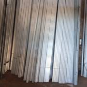 Perfis metálicos que dão estrutura e segurança ao seu drywall