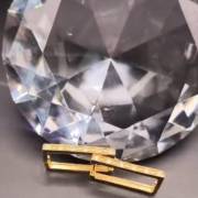 Onde o brilho encontra a elegância: conheça nossas joias exclusivas
