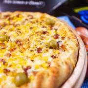 Hoje merece uma pizza bem recheada e quentinha