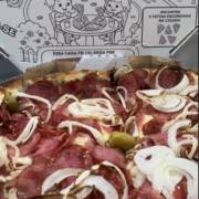 Bateu a vontade de pizza? Peça na Dom Caetano Delivery!