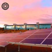 Mitos comuns sobre energia solar desmistificados.