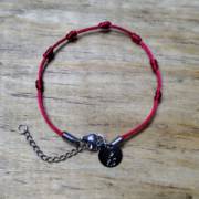 Pulseira 7 nós com fecho inoxidável.