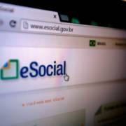 eSocial: Entenda como funciona e suas implicações para as empresas: Preparando-se para as obrigações do eSocial.