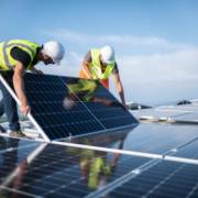 Instalação de Painéis Solares: Experiência e Qualidade