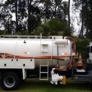 Transporte de Efluentes Líquidos Industriais com os Caminhões da HidroQuality!
