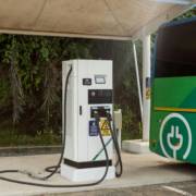 Carros elétricos em Vila Velha: onde entra a recarga?